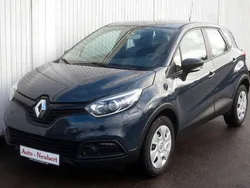 Blau Gebraucht 2016 Renault Captur Life SUV | 9.750 € (Fairer Preis)