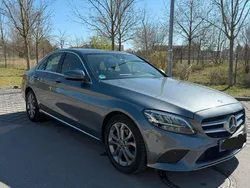 Grau Gebraucht 2019 Mercedes C180 Avantgarde Limousine | 24.300 € (Fairer Preis)