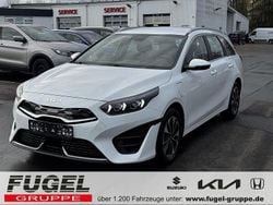 Weiß Gebraucht 2022 Kia Ceed Sportswagon Spirit Kombi | 20.898 € (Fairer Preis)