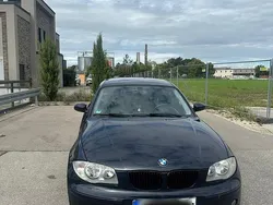Blau Gebraucht 2005 BMW 116 Kleinwagen | 2.600 € (Etwas zu teuer)