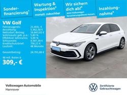 Weiß Gebraucht 2022 VW Golf VIII R-line Limousine | 21.450 € (Superpreis)