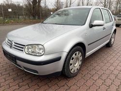 Silber Gebraucht 2003 VW Golf IV Limousine | 2.499 € (Fairer Preis)