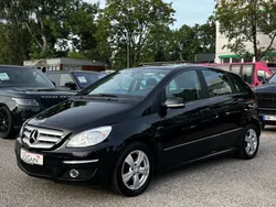 Schwarz Gebraucht 2009 Mercedes B180 Van / Kleinbus | 5.990 € (Fairer Preis)