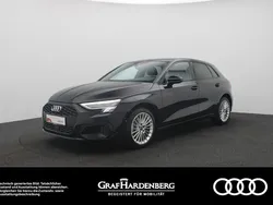 Brillantschwarz Gebraucht 2023 Audi A3 Sportback Limousine | 28.680 € (Guter Preis)
