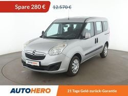Grau Gebraucht 2017 Opel Combo Edition Van / Kleinbus | 12.290 € (Teuer)