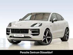 Weiss Gebraucht 2025 Porsche Cayenne Turbo E-Hybrid SUV | 214.900 € (Fairer Preis)