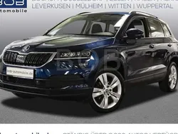 Lavablau (blau) Gebraucht 2020 Skoda Karoq Style SUV | 23.290 € (Fairer Preis)