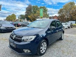 Blau Gebraucht 2017 Dacia Sandero Ambiance Kleinwagen | 4.390 € (Guter Preis)