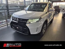 Weiß Neu 2025 Suzuki Vitara Comfort SUV | 25.840 € (Etwas zu teuer)