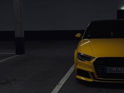 Gelb Gebraucht 2017 Audi S3 Limousine | 29.999 €