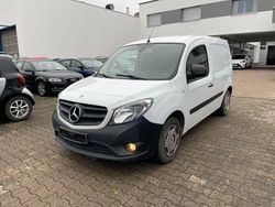 Weiß Gebraucht 2021 Mercedes Citan 109 Van / Kleinbus | 9.995 € (Superpreis)