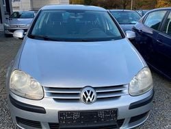 Silber Gebraucht 2005 VW Golf V Trendline Limousine | 3.599 € (Fairer Preis)
