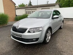 Silber Gebraucht 2013 Skoda Octavia Elegance Limousine | 11.990 € (Fairer Preis)