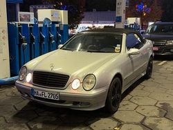 Silber Gebraucht 2001 Mercedes CLK230 Cabrio | 3.400 € (Superpreis)