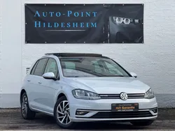 Silber Gebraucht 2017 VW Golf VII Sound Limousine | 15.490 € (Fairer Preis)