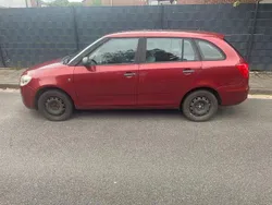Rot Gebraucht 2009 Skoda Fabia Ambiente Kombi | 999 € (Superpreis)