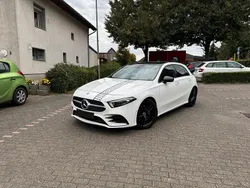 Weiß Gebraucht 2018 Mercedes A250 AMG line Kleinwagen | 23.600 € (Fairer Preis)
