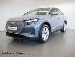 Kieselgrau Gebraucht 2022 Audi Q4 Sportback e-tron Ambiente SUV | 26.900 € (Guter Preis)