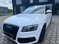 Weiß Gebraucht 2010 Audi Q5 S-line plus SUV | 9.500 € (Fairer Preis)