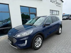 Blau Gebraucht 2022 Ford Kuga Titanium SUV | 24.990 € (Etwas zu teuer)