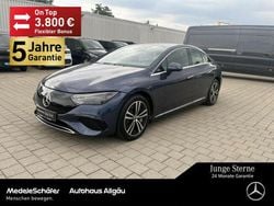 Blau Gebraucht 2024 Mercedes 300 Limousine | 45.990 € (Fairer Preis)