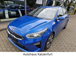 Blau Gebraucht 2019 Kia Ceed Spirit Limousine | 16.990 € (Fairer Preis)