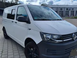 Weiß Gebraucht 2017 VW T6 Van | 18.799 €