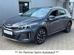 Grau Gebraucht 2023 Kia XCeed Vision SUV | 19.980 € (Fairer Preis)