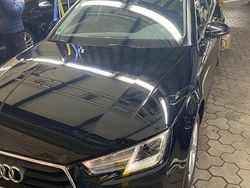 Schwarz Gebraucht 2019 Audi A4 Basis Kombi | 16.500 € (Guter Preis)