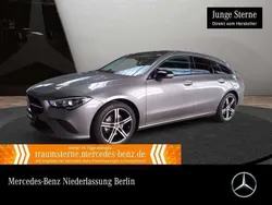 Mountain grau Gebraucht 2022 Mercedes CLA200 Progressive Kombi | 29.890 € (Guter Preis)