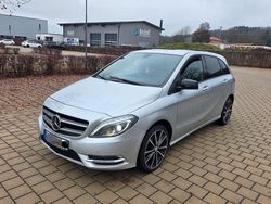 Silber Gebraucht 2014 Mercedes 180 Sport Limousine | 7.250 € (Guter Preis)