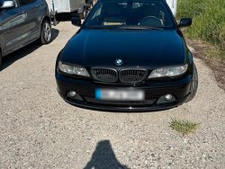 Schwarz Gebraucht 2004 BMW 330 Cabrio | 10.000 € (Etwas zu teuer)