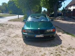 Grün Gebraucht 2025 BMW 323 Coupé | 4.000 €