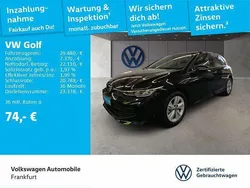 Grenadillschwarz metallic Gebraucht 2024 VW Golf VIII Life Limousine | 29.480 € (Fairer Preis)