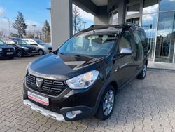 Schwarz Gebraucht 2020 Dacia Dokker Stepway Van | 16.200 € (Fairer Preis)