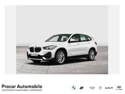 Weiß Gebraucht 2022 BMW X1 SUV | 22.490 € (Guter Preis)