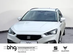 Weiß Gebraucht 2022 Seat Leon Style Limousine | 23.830 € (Fairer Preis)
