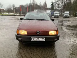 W rot metallic Gebraucht 1990 VW Passat Limousine | 1.700 €