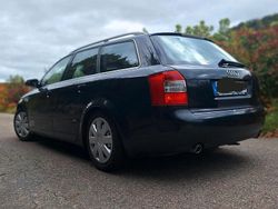 Schwarz Gebraucht 2003 Audi A4 S-Line Kombi | 1.250 € (Superpreis)