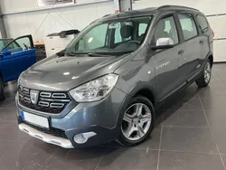 Grau Gebraucht 2018 Dacia Lodgy Stepway Van / Kleinbus | 11.995 € (Etwas zu teuer)