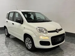 Weiß Gebraucht 2014 Fiat Panda Pop Kleinwagen | 5.590 € (Etwas zu teuer)