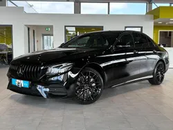 Schwarz unilack Gebraucht 2018 Mercedes E400 Limousine | 36.995 €