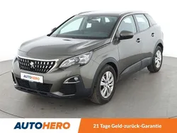 Grau Gebraucht 2019 Peugeot 3008 Active SUV | 15.850 € (Fairer Preis)