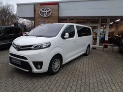 Weiß Gebraucht 2022 Toyota Proace Verso Kombi | 25.990 € (Superpreis)