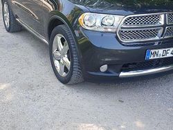 Grau Gebraucht 2011 Dodge Durango SUV | 14.950 €