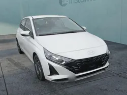 Weiß Neu 2024 Hyundai i20 Kleinwagen | 20.299 € (Fairer Preis)
