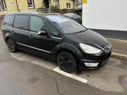 Schwarz Gebraucht 2011 Ford Galaxy Van / Kleinbus | 3.250 €