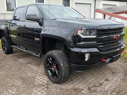 Schwarz Gebraucht 2018 Chevrolet Silverado SUV | 52.995 €