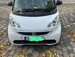Weiß Gebraucht 2012 Smart ForTwo Coupé Coupé | 5.000 €