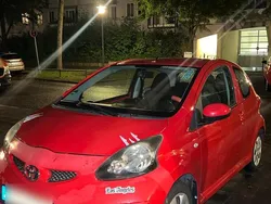 Rot Gebraucht 2008 Toyota Aygo Kleinwagen | 1.450 € (Fairer Preis)